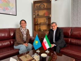 اللغة الفارسية في صميم التعاون العلمي والثقافي بين إيران و كازاخستان