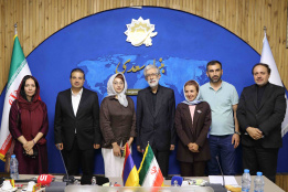 Meeting of Armenian media and tourism professionals with the Head of the Saadi Foundation