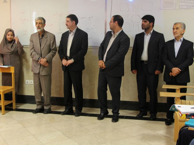 بازدید دکتر حداد عادل از کلاس های درسی زبان آموزان شرکت کننده در ۸۴ دوره دانش افزایی