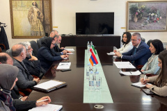 سفر جناب آقای دکتر حداد عادل، رئیس بنیاد سعدی و هیات همراه به جمهوری ارمنستان