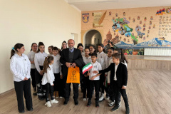 سفر جناب آقای دکتر حداد عادل، رئیس بنیاد سعدی و هیات همراه به جمهوری ارمنستان