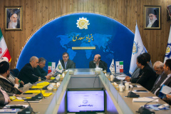 گزارش تصویری از نشست رایزنان و وابستگان فرهنگی جدید جمهوری اسلامی ایران در خارج از کشور با رئیس بنیاد سعدی