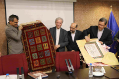 نشست رونمایی از دیوان آزاد بلگرامی