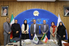 نشست دبیر و معاونان بنیاد سعدی با خبرنگاران