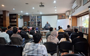 درس‌گفتار «ادبیات و تجدد در عصر مشروطیت» در هند برگزار شد