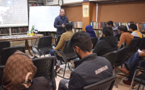 درس‌گفتارهای «ادبیات دفاع مقدس» و «ادبیات مشروطه» در هند برگزار شد