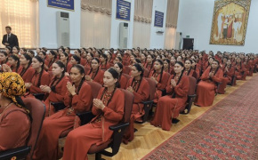 بزرگداشت حکیم ابوالقاسم فردوسی و پاسداشت روز زبان فارسی در ترکمنستان برگزار شد