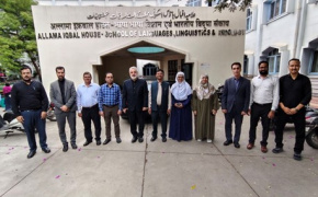 دیدار سرکنسول ایران در حیدرآباد با مسئولان گروه زبان فارسی دانشگاه مولانا آزاد هند