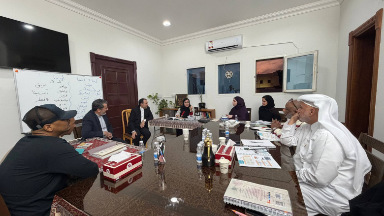 سفیر ایران در قطر از دوره آموزش زبان فارسی در دوحه بازدید کرد