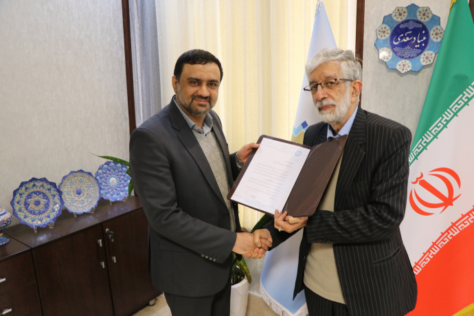 رایزن فرهنگی جدید ایران در قرقیزستان با رئیس بنیاد سعدی دیدار کرد