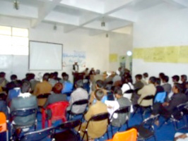 تجلیل ادیبان افغان از تلاش‌های ایران برای توسعه زبان فارسی