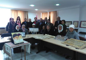 پایان دهمین دوره آموزش خط نستعلیق در تونس