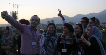 به مردم کشورم خواهم گفت حتماً به ایران سفر کنند