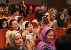 کاروان فارسی‌آموزان در محفل موسیقی ایرانی