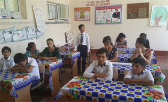 دوره آموزش خط فارسی در دیواشتیچ تاجیکستان پایان یافت