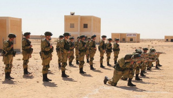 چتربازان روسیه زبان فارسی را فرا می‌گیرند