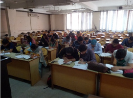 آموزش زبان فارسی در دانشگاه دهلی‌نو