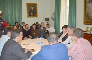 بررسی ادبیات معاصر ایران در باکو