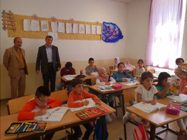 بازدید رایزن فرهنگی ایران و نماینده بنیاد سعدی از مدرسه فارسی‌آموزی فارابی در وین