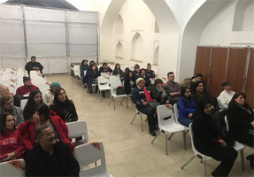 آغاز دوره ایران‌شناسی و مکالمه آزاد زبان فارسی در مسجد کبود ایروان