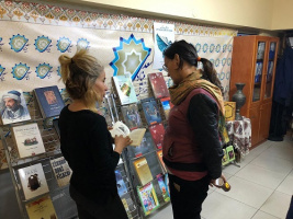 برپایی نمایشگاه کتاب به مناسبت هفته کتاب و کتابخوانی در استانبول