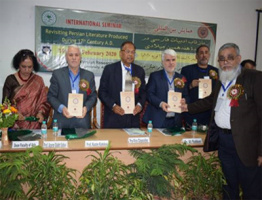 سمینار «بازتاب ادبیات فارسی در دوره گورکانیان» در هند برگزار شد