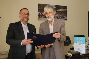 رایزن فرهنگی ایران در اسلام آباد نماینده بنیاد سعدی در امر گسترش زبان فارسی شد