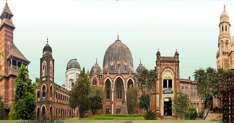 وجود دو هزار جلد کتاب به زبان فارسی در شهر برودا هند