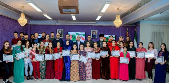 اعطای گواهینامه به فارسی‌آموزان ترکمنستان