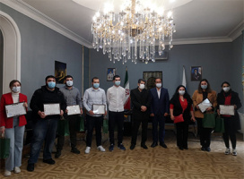 تقدیر از برگزیدگان دومین المپیاد سراسری ایرانشناسی در گرجستان