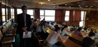 بازدید سرپرست رایزنی فرهنگی ایران از آزمون زبان فارسی و مرکز مطالعات زبان فارسی دانشگاه بلگراد