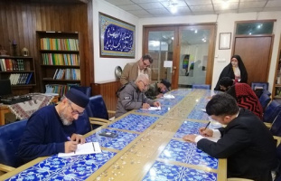 آزمون نهایی دوره زمستانه ۱۴۰۱ فارسی آموزان خانه فرهنگ لاهور برگزار شد