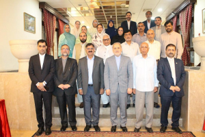 «فارسی» و «اردو» در هم تنیده‌اند