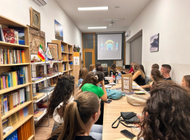 «حافظ» حلقه وصل هنر و ادبیات فارسی است