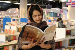 «خوشنویسی» به یادگیری بهتر فارسی کمک می‌کند