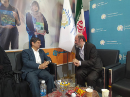 زبان فارسی پشتوانه فرهنگی و تمدنی طولانی دارد