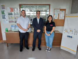 نماینده بنیاد سعدی با رئیس دپارتمان زبان شناسی دانشگاه فیلیپین دیدارکرد