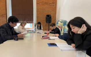 دوره آموزش زبان فارسی در دانشگاه اوستیای شمالی روسیه به پایان رسید