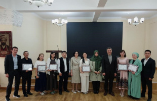 اختتامیه نخستین دوره آموزش زبان فارسی در فرهنگستان علوم قزاقستان برگزار شد