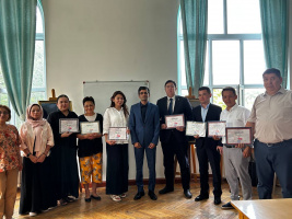 چهارمین دوره آزاد آموزش زبان فارسی در قرقیزستان به پایان رسید