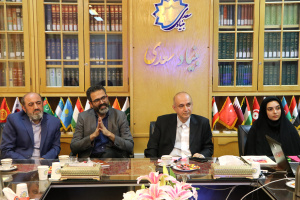 نشست نقد و ارزیابی کتاب «قصهها و مثلهای فارسی» در بنیاد سعدی برگزار شد