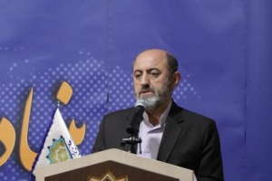 آموزش زبان فارسی در خارج از کشور باید براساس استانداردهای بنیاد سعدی باشد