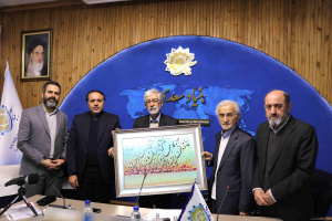 گزارش تصویری از مراسم رونمایی آخرین دستاوردهای بنیاد سعدی و تکریم جناب آقای سخایی، مشاور عالی محترم رئیس بنیاد سعدی