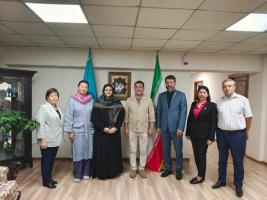 هماندیشی برای توسعه زبان فارسی و ایرانشناسی در قزاقستان برگزار شد