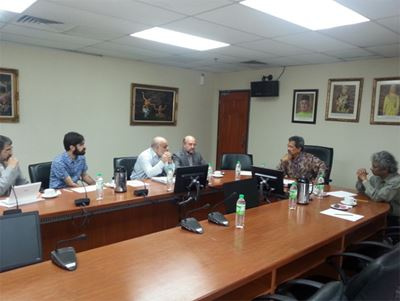 اساتید آکادمی فرهنگ، هنر و میراث ملی مالزی «فارسی» می‌آموزند