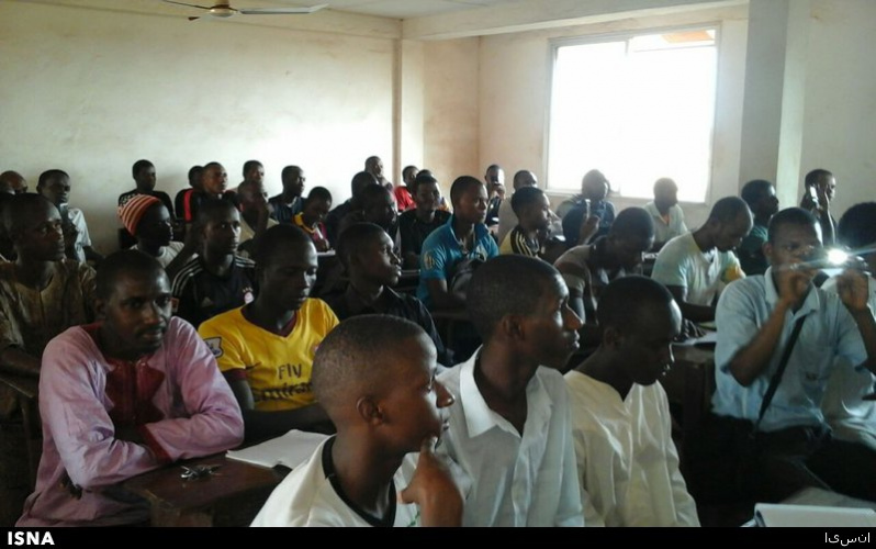 برگزاری اولین دوره آموزش زبان و ادبیات فارسی در گینه کوناکری