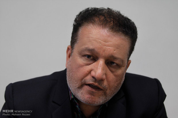 فارسی، زبان فرهنگی و علمی در هند به شمار می رفت