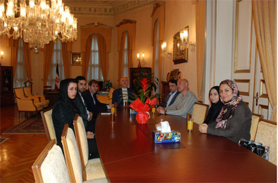 دیدار سرکنسول و وابسته فرهنگی کشورمان با اساتید زبان فارسی استانبول