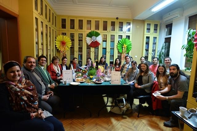 زبان فارسی، کلید استفاده از گنجینه علم و ادب ایرانی برای فارسی آموزان است