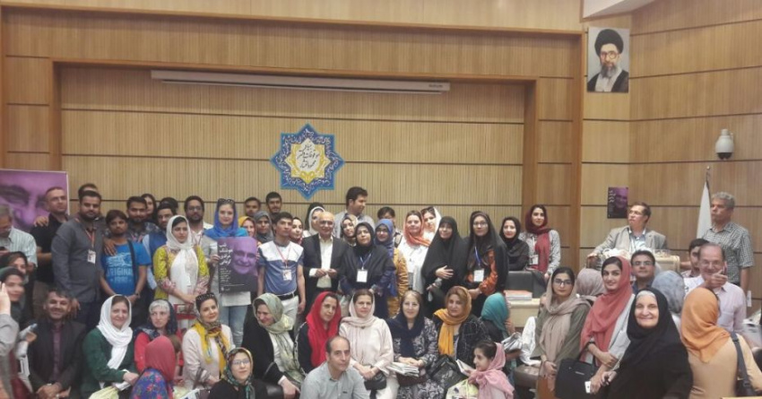 فارسی آموزان جهان در مراسم «شب هوشنگ مرادی کرمانی»